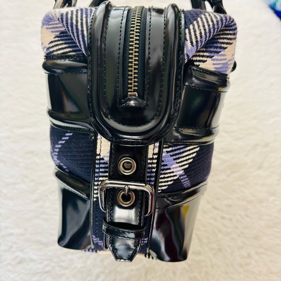 Burberry Blue Label Black Patent Leather/Canvas Women's Handbag - Picture 11 of 16